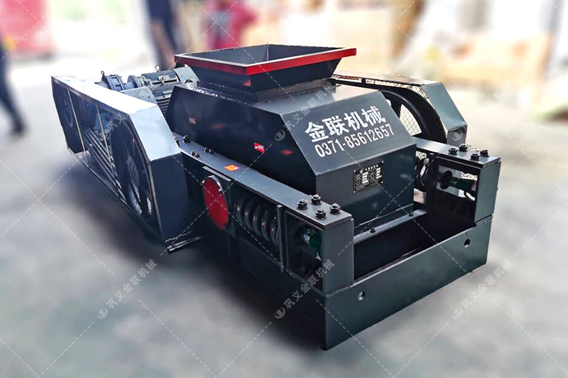 双齿辊深夜在线免费观看