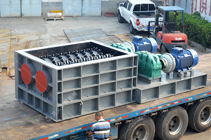 强力双齿辊深夜在线免费观看,分级齿辊式深夜在线免费观看厂家,大石头深夜在线免费观看价格